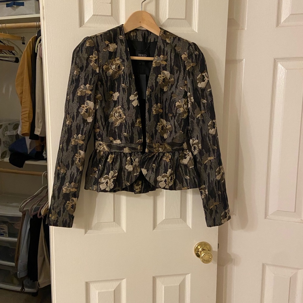 Juicy couture bird, jacket, xs. NWT